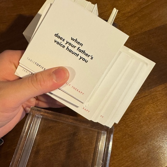 Table topic game - Picture 5 of 6